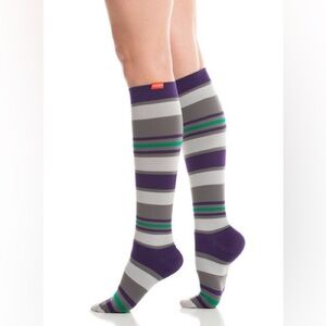 Vim Vigr Nylon 15-20 mmHg Graduated Compression Socks, purple gray stripe
